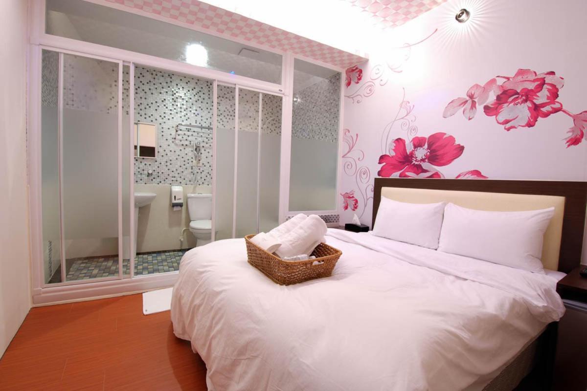 Happiness Inn Taipei Exteriör bild