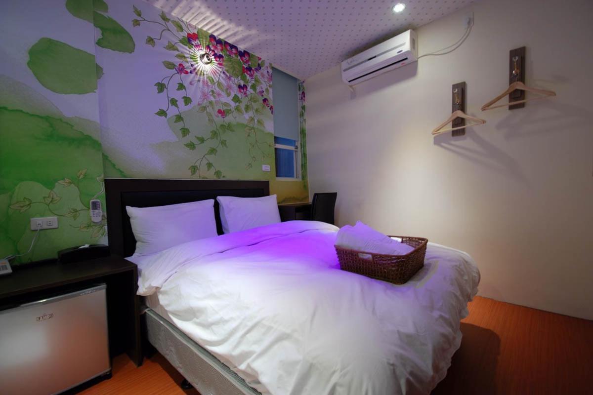 Happiness Inn Taipei Exteriör bild